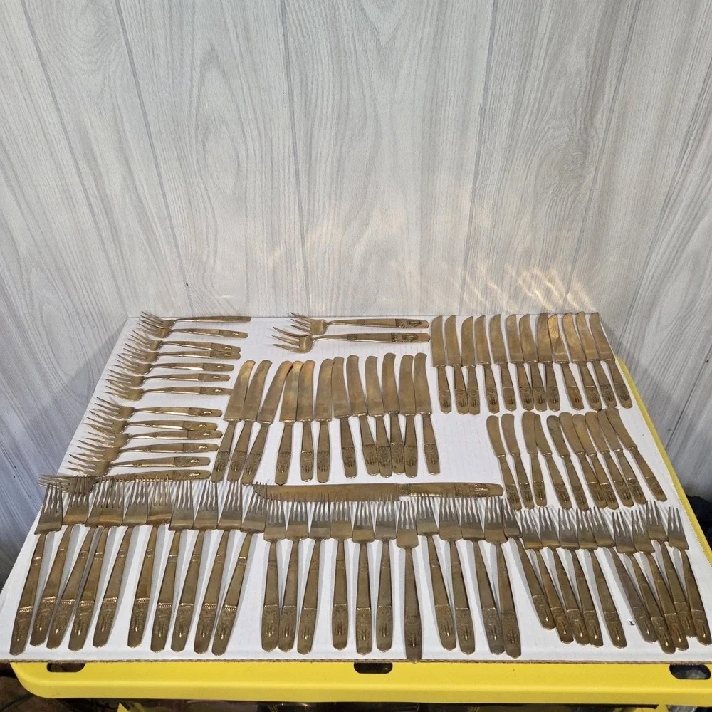 Bronzeware Thai Siam Flatware Set 137 Pieces Elephant Head Thailand Free Ship